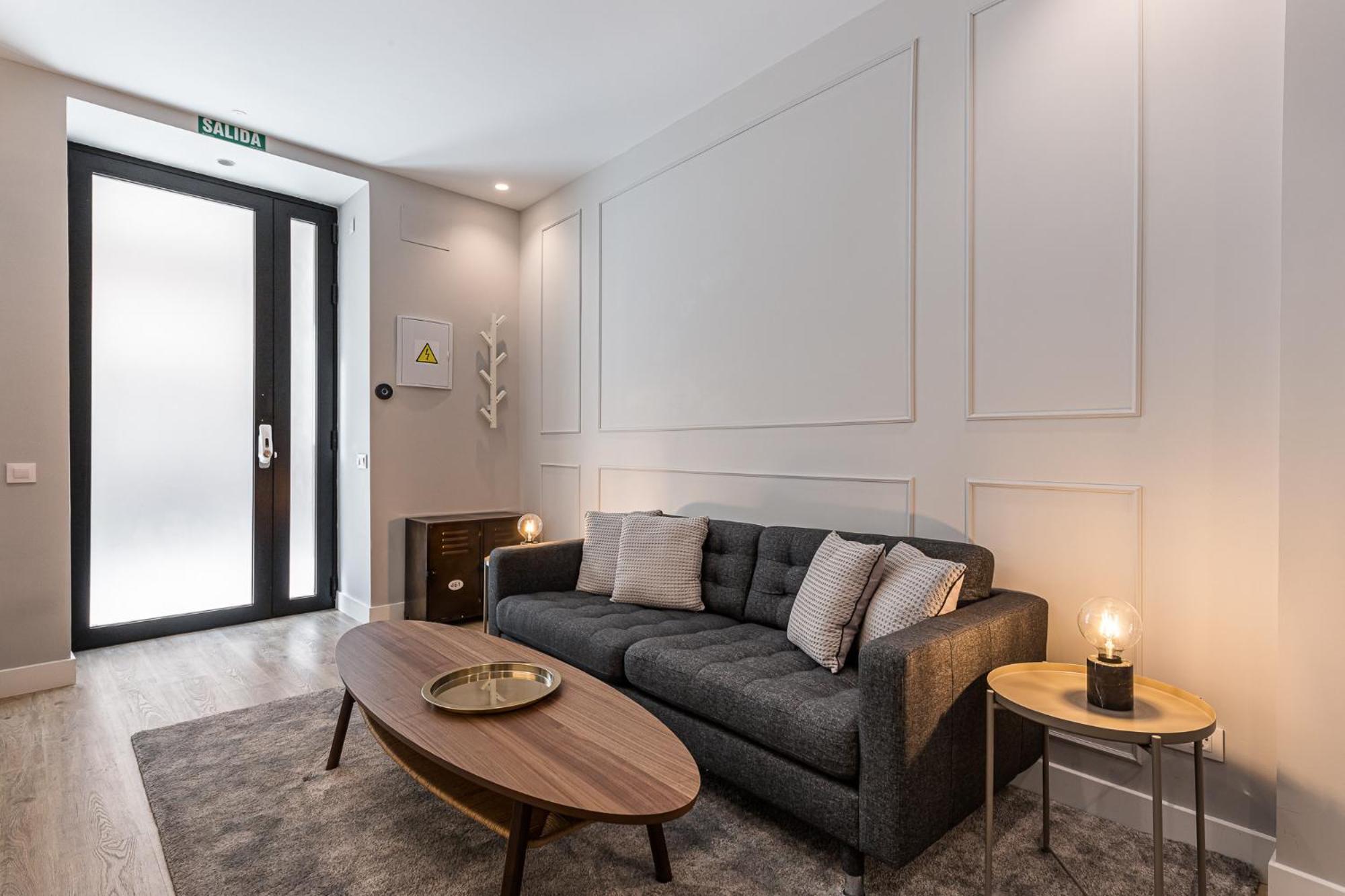 Waou Essence I La Latina, Madrid